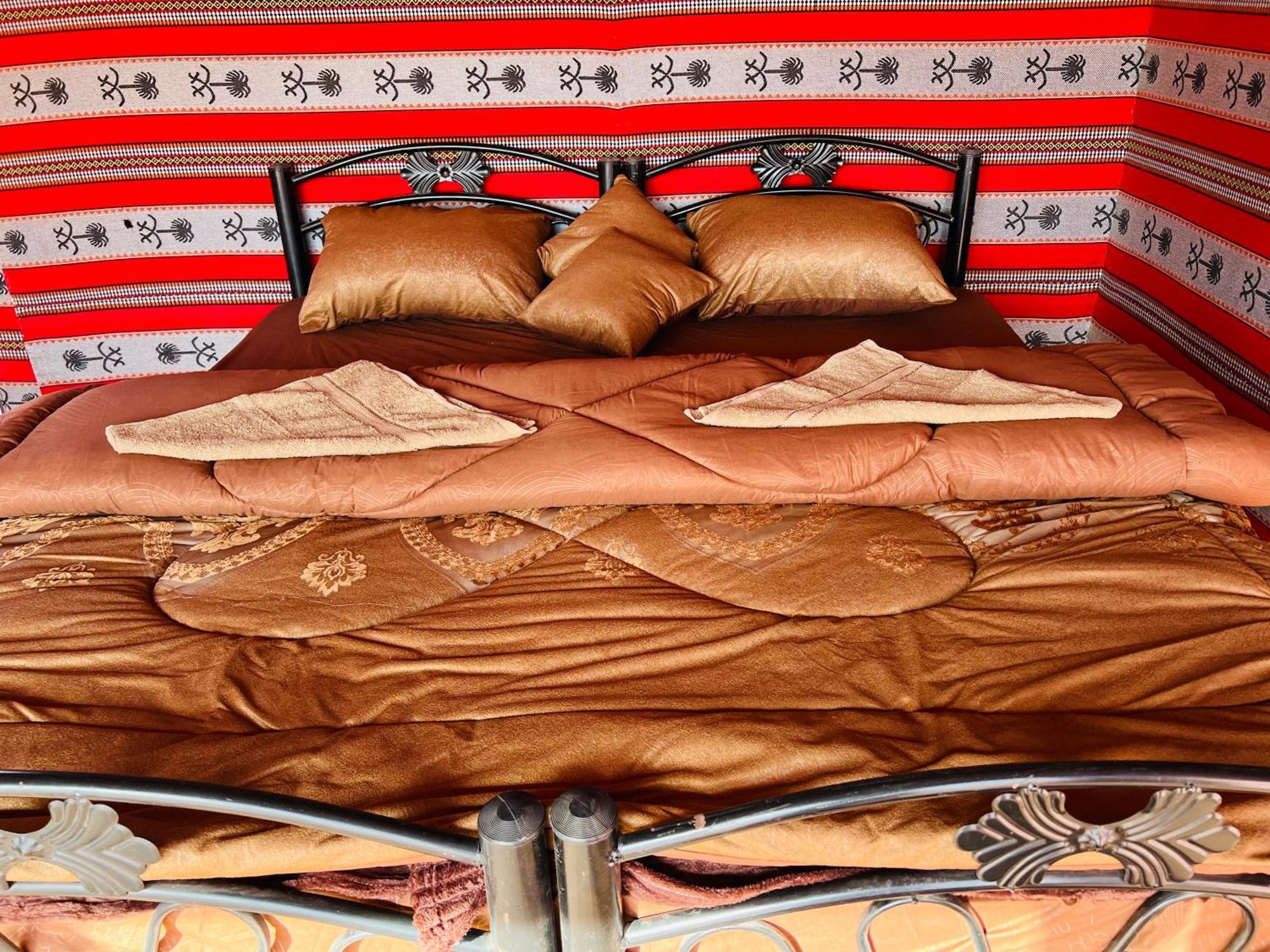 Desert Tree Camp&Tours Wadi Rum Bagian luar foto