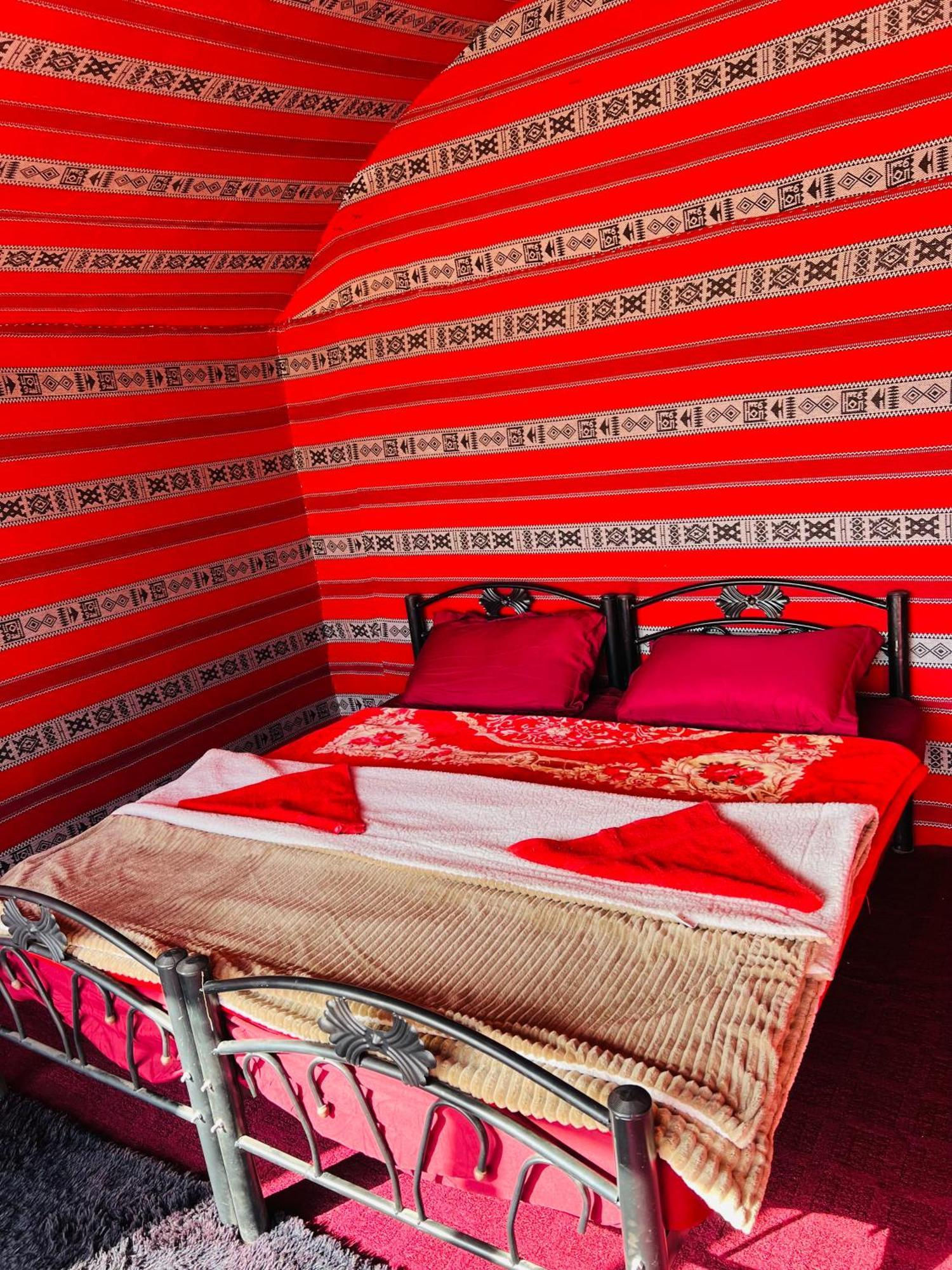 Desert Tree Camp&Tours Wadi Rum Bagian luar foto