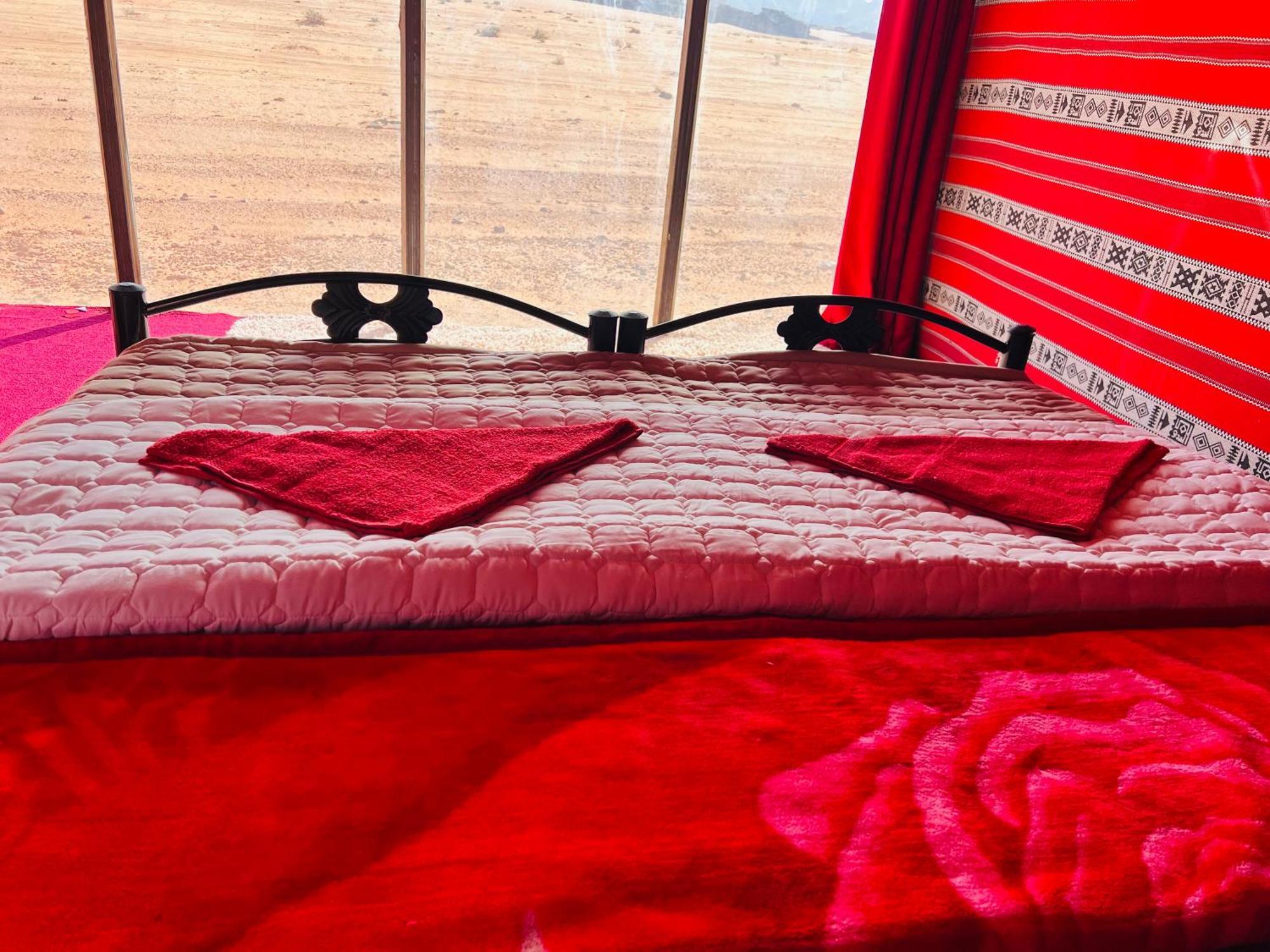 Desert Tree Camp&Tours Wadi Rum Bagian luar foto